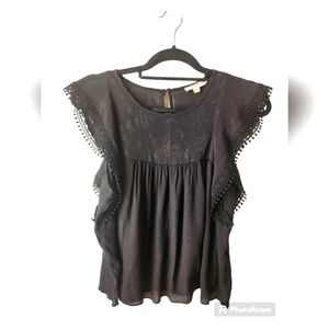 Rebellion Black Top M